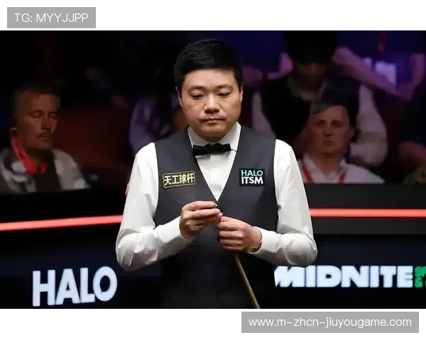 丁俊晖专攻中远台力度控制