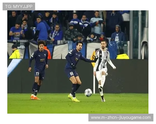 尤文后场逼抢完成回收,麦肯尼迅速插上得分 尤文后场逼抢完成回收,麦肯尼迅速插上得分